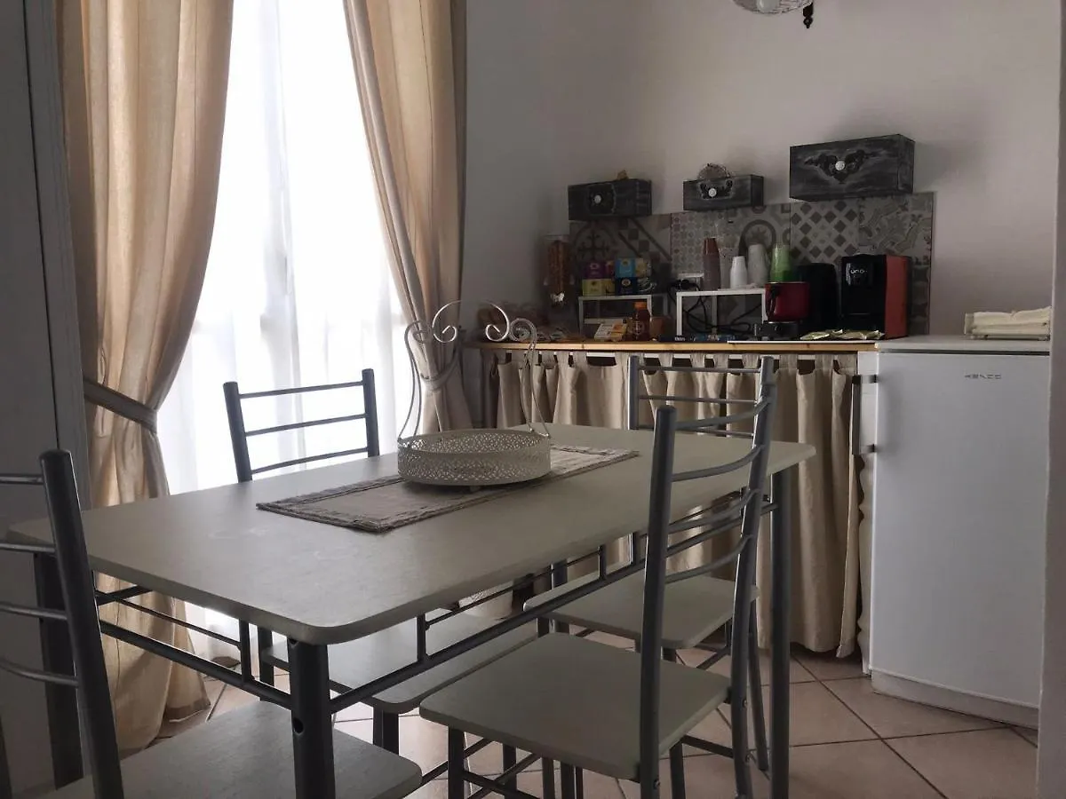 La Mansarda B&B Cinisi 3*,  Italie
