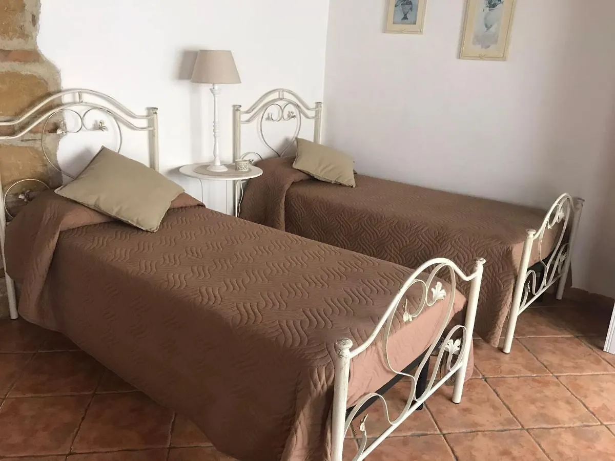 צ'יניזי La Mansarda B&B איטליה