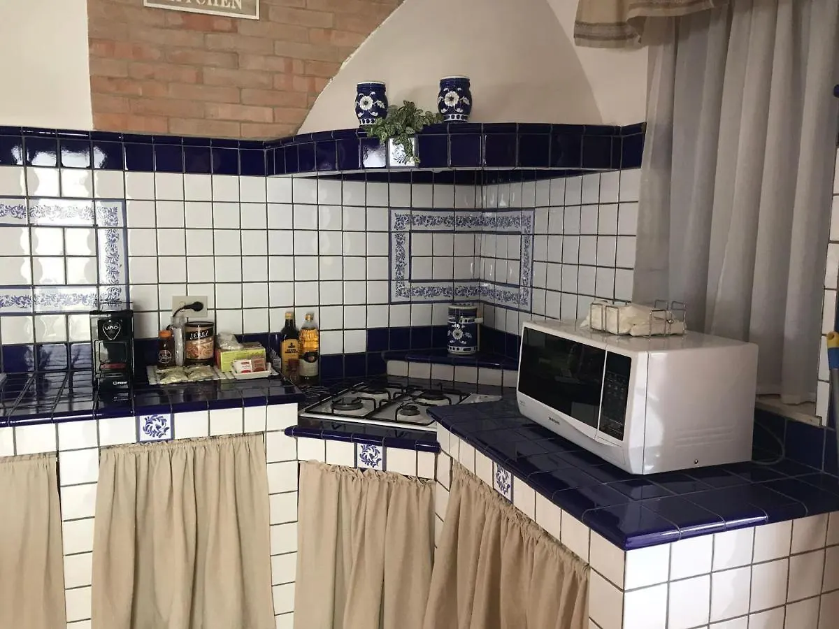 צ'יניזי La Mansarda B&B 3*,