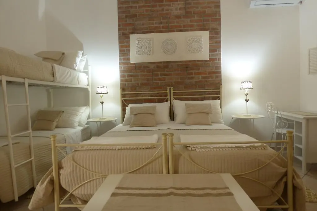 צ'יניזי La Mansarda B&B