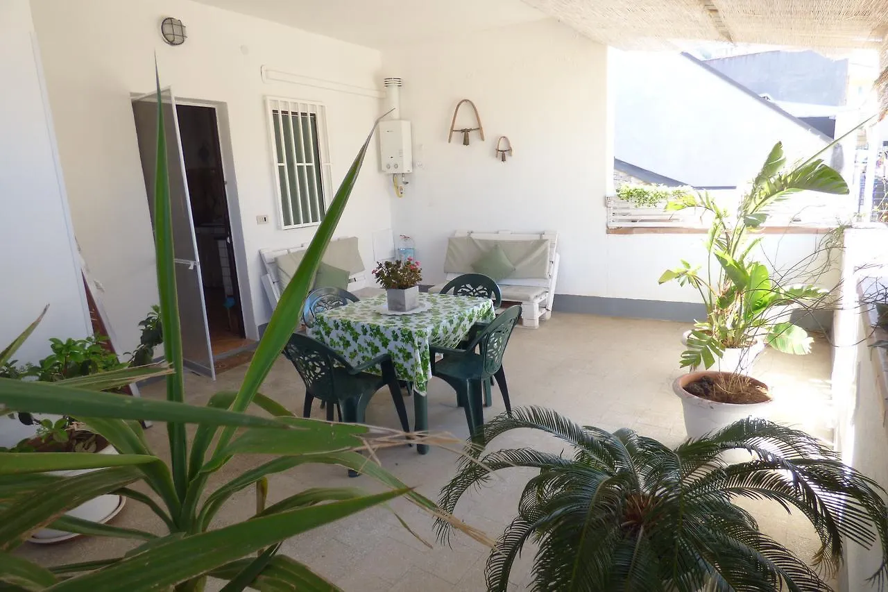 צ'יניזי La Mansarda B&B 3*,